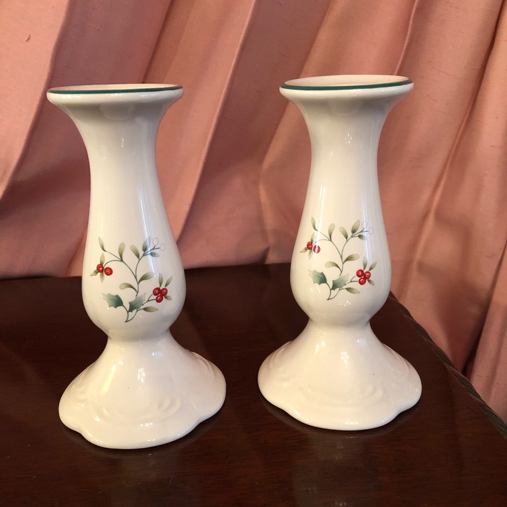 Pair of Pfaltzgraff Candle Holders Winterberry pattern